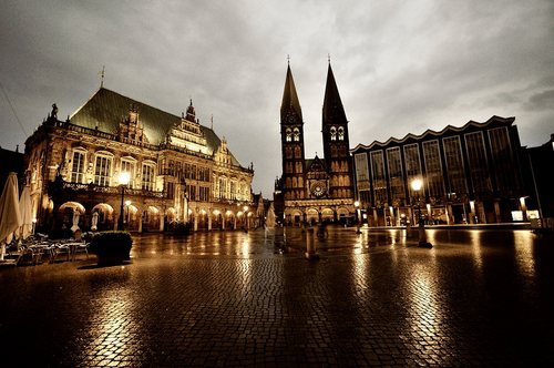 Hotelportal für 2-3 Sterne Hotels in Germany, Deutschland.
Alle Hotels sind online buchbar.
Bestandteil der http://t.co/rzcdQVos2o