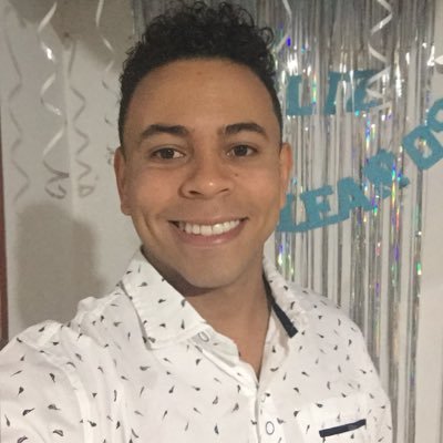27. MIGRANTE VENEZOLANO - Omo Shango - T.S.U en Contaduría - Apasionado por el mar, la literatura, la música y las risas.