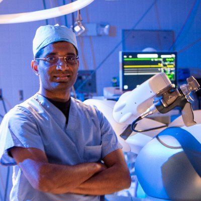 University of Kentucky Hip and Knee Replacement Surgeon
Boston University Alum
Robotic Functional Knee Alignment | Direct Superior Hip Approach |