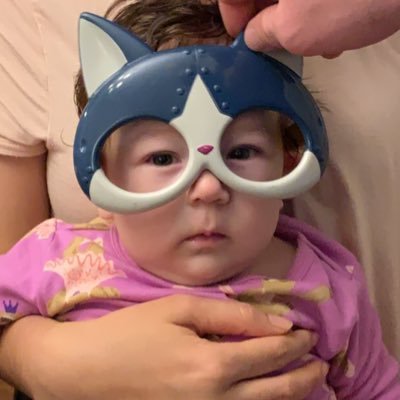 KanyakornWatt's profile picture. Cool!