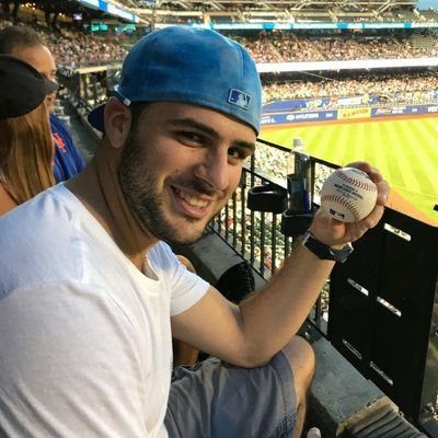 EasyBreesy25's profile picture. 