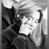 kβ· (@bydivv) 's Twitter Profile Photo kβ· (@bydivv) 's Twitter Profile Photo