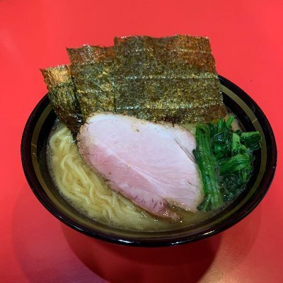 2019年11月11日（月）王道家グループに仲間入りした、家系ラーメン宗八柏本店リニューアルオープン！！！ メニューは、家系ラーメンの他に野田王道家で１番人気の「こてこてラーメン」、「野菜のガツ盛り」、柏王道家の「ネギラーメン赤白」も新しくラインアップに加わります。