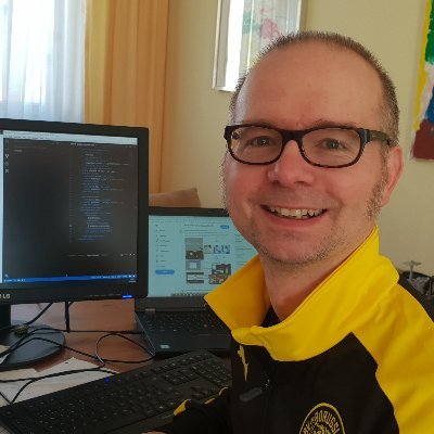 I do something with software ... and with people (or is it the other way round?)