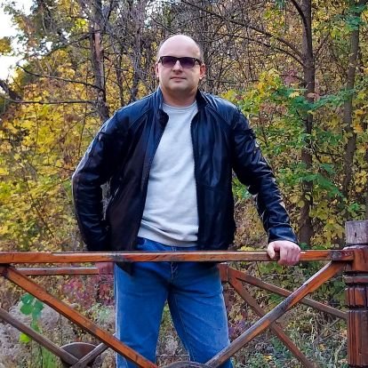 andreyv3337's profile picture. 