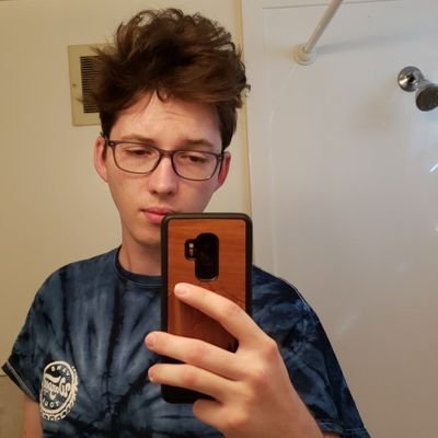 ifeastonglue's profile picture. I'll start being a better person tomorrow.

Dude or Bro are both acceptable to address me by.