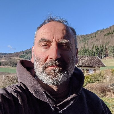 thomas_pfaller's profile picture. 