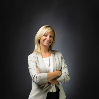 SelmaCmelik's profile picture. I believe communication solves all things! I help brands to learn how to communicate in the digital world. Social media expert and nature lover. Mother of twins