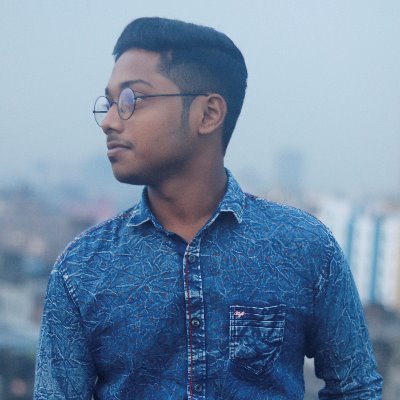 I always live in my own self. Because I wrote my own fate in my own hands.
I like Natural photography.