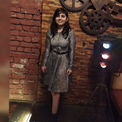 Mahimaaa__'s profile picture. Babumoshai , zindagi lmbi ni 🙄bdi honi chaiye😊