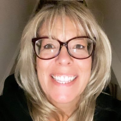 valderosa2000's profile picture. NHS Public Health nurse for School Nursing and SCPHN student