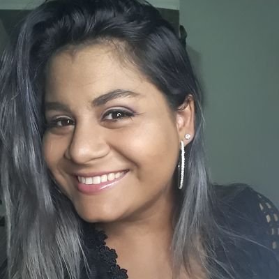 Filha/Missionária do Aba 👑
bacharel e licenciada em PSICOLOGIA-UFGD 📚💜 
Cumprirei meu chamado, pai🙏💕 👻📸deiat_morel