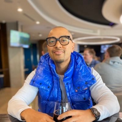 ImRadar_'s profile picture. 🎤 ✍️ ASCAP/BMI. Boxing enthusiast. R&B Junkie. Fashion Zealot. Seahawks. Golf. Team Cambodia 🇰🇭