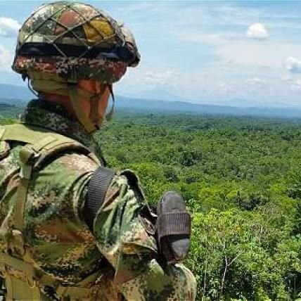ser antiuribista es repudiar la corrupción y la violencia. Ser antiuribista es valorar la paz, el respeto por la diferencia, es amar a Colombia #soyantiuribista