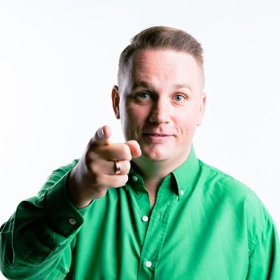James M. Robinson is an expert on Driving. He has been working on driving for 5 years.