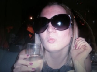 hk14npe's profile picture. 