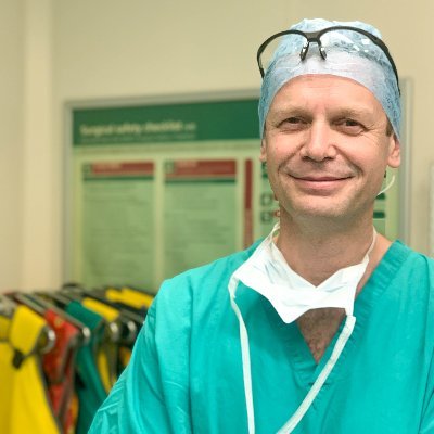 Consultant Limb Reconstruction Surgeon
Affiliated Assistant Professor, University of Cambridge