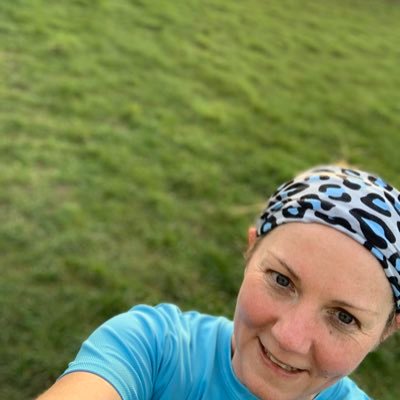 claireyharpo's profile picture. Twin mum. Book reader. Slow runner. Content creator. Wine drinker. Happy camper.