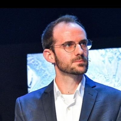 Scientist & Group Leader for #batteries & electrocatalysis (🔋/🧪/⚡) - clean energy, science & other stuff 🌎🌍