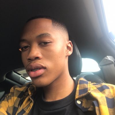 Nolo_tshenolo_ Profile Picture