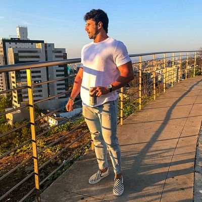 Tony_Cadete's profile picture. Garboso &
Seletivo &
Categórico &
Simpático &
Cancelado