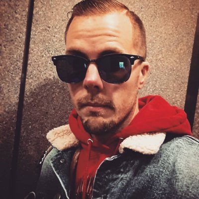 confusingart510's profile picture. Wannabe Artist
Almost always confused about something
New York City