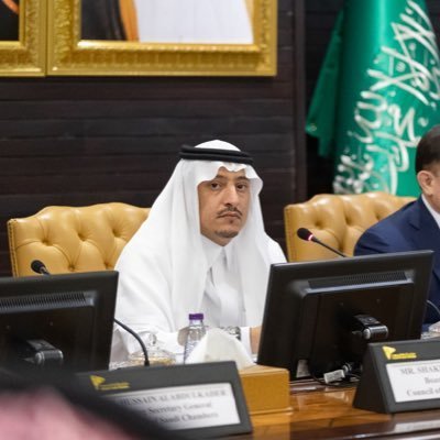 عضو مجلس الغرف السعودي عضو مجلس إدارة الغرفه التجاريه بمكه المكرمه رئيس لجنة الاستثمار. رئيس اللجنة الوطنية للتغذية بمجلس الغرف السعودي