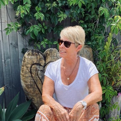 shanmac_coach's profile picture. Former Macquarie Bank Options trader, Master Hypnotherapist & NLP Practitioner, Success Coach and Knowledge Broker.