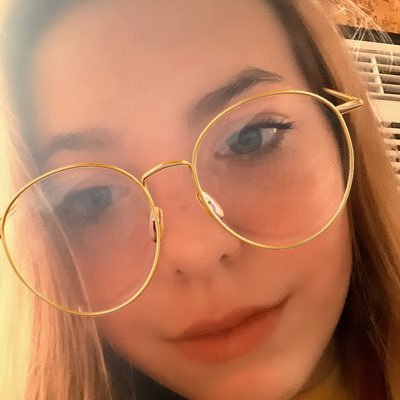 Aurora12680998's profile picture. Girl
Jemar
Dogs
Cats
Crushing 
Love