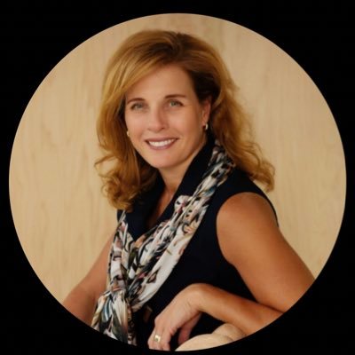 JulieArrazola's profile picture. 