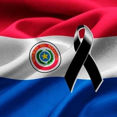 Si tenes un familiar que quiere salir de la casa afeítale las cejas mientras duerme y vas a ver como deja de joder #QUEDATEENCASA