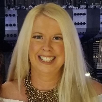 dushkakarina's profile picture. 