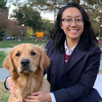 Graduate student at UC Davis in the Epidemiology program/ Volunteer Service Dog Trainer / Aspiring Veterinarian / I'm interested in human-animal interactions!