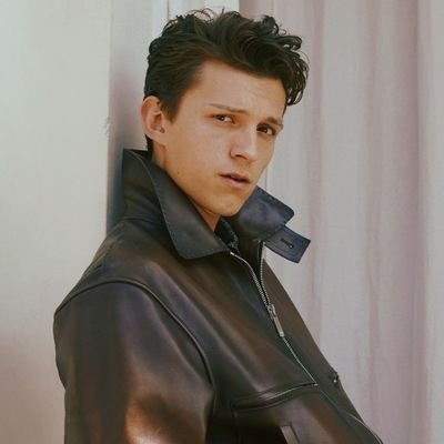 【 Thomas Stanley Tom Holland | @Tomholland1996 】, London , Actor `Bot&Roleplay TH; Update in ♥ *อัพเดตข่าวสาร ทอม ฮอลแลนด์* #SpidermanFarFromHome | DM 24/7