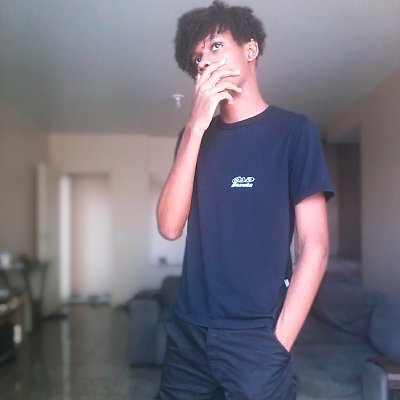 Vidal_Guh's profile picture. - Muitas pessoas me conhecem, mas não me conhecem muito bem..