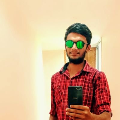 RajaVar51254891's profile picture. I'm Waiting