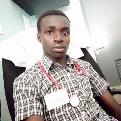 Medic💊, Medicopreneur🩻Happy person 😊,lover,🌹, Guitarist 🎸.
