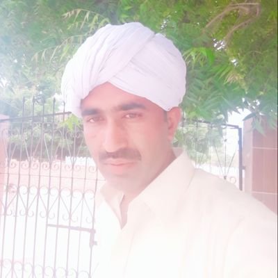 خیرات میں ملی خوشی مجھے اچھی نہیں لگتی میں اپنے دوکہوں میں رہتا ہوں نوابوں کی طرح