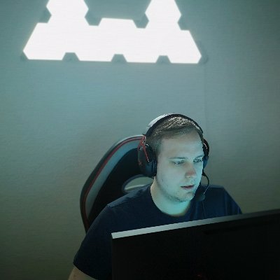 🇩🇪 | 32 | IT Guy | Former professional CS Player
https://t.co/kG6Lq2guM8
📽️ https://t.co/RBE02KebV1
🎬 https://t.co/QiUe6qctIo