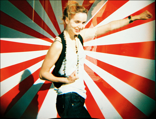 Eidercdb's profile picture. “From a little spark may burst a flame” Dante Alighieri