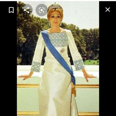 همسر دوژمن ضحاک، @Iran.ariyaee
بامید رهایی از ضحاک و ضحاکیان....