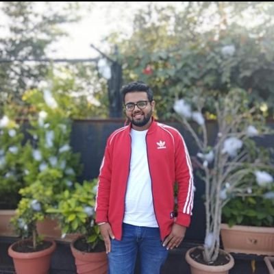 GMakrani's profile picture. 