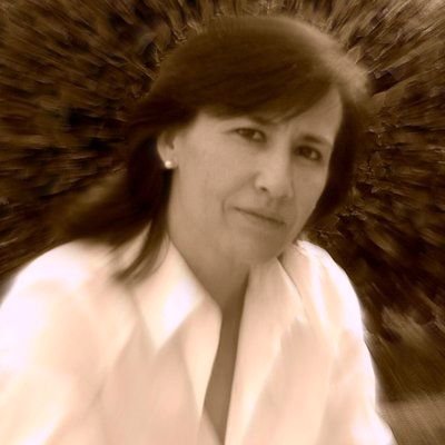 'Madrí'. Aficionada. Periodista; no soy crítica taurina.
Activismo taurino, el justo. Ironía, algo más.
El 'me gusta' 🤍, a veces, no es tal.