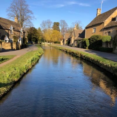 Exploring, walking and eating our way around the Cotswolds! #cotswoldreviews.