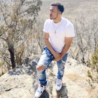 blood sweat & tears what a shed 💯. 19 y/o Jeremiah Jude Walker (04/25/18)