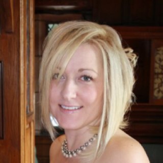 christinah222's profile picture. 