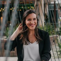 Claire du Preez (@coffeeandrisks) 's Twitter Profile Photo