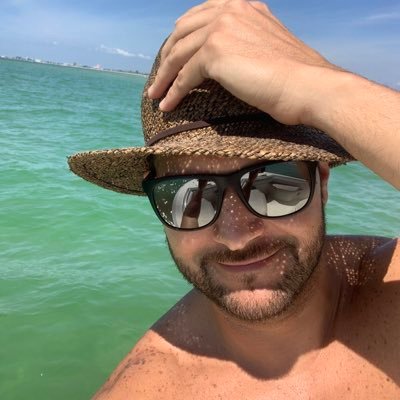 hhvc818's profile picture. 