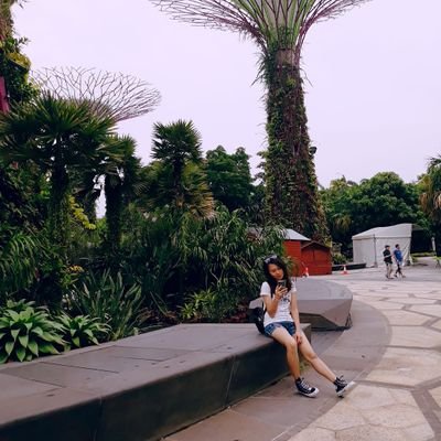 Simple Girls 👩🏻
Ig@funqyut
