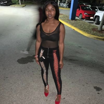 JamaicanTiff's profile picture. 🔺🐘